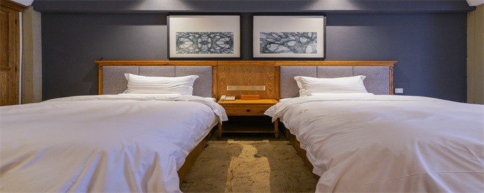 房间 (3).jpg