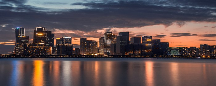 摄图网_500524665_钱江新城夜景城市美景(企业商用).jpg